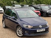 VOLKSWAGEN GOLF SV