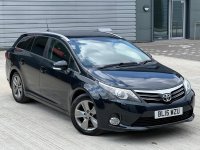 TOYOTA AVENSIS