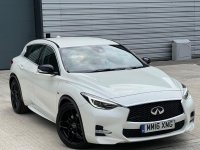 INFINITI Q30